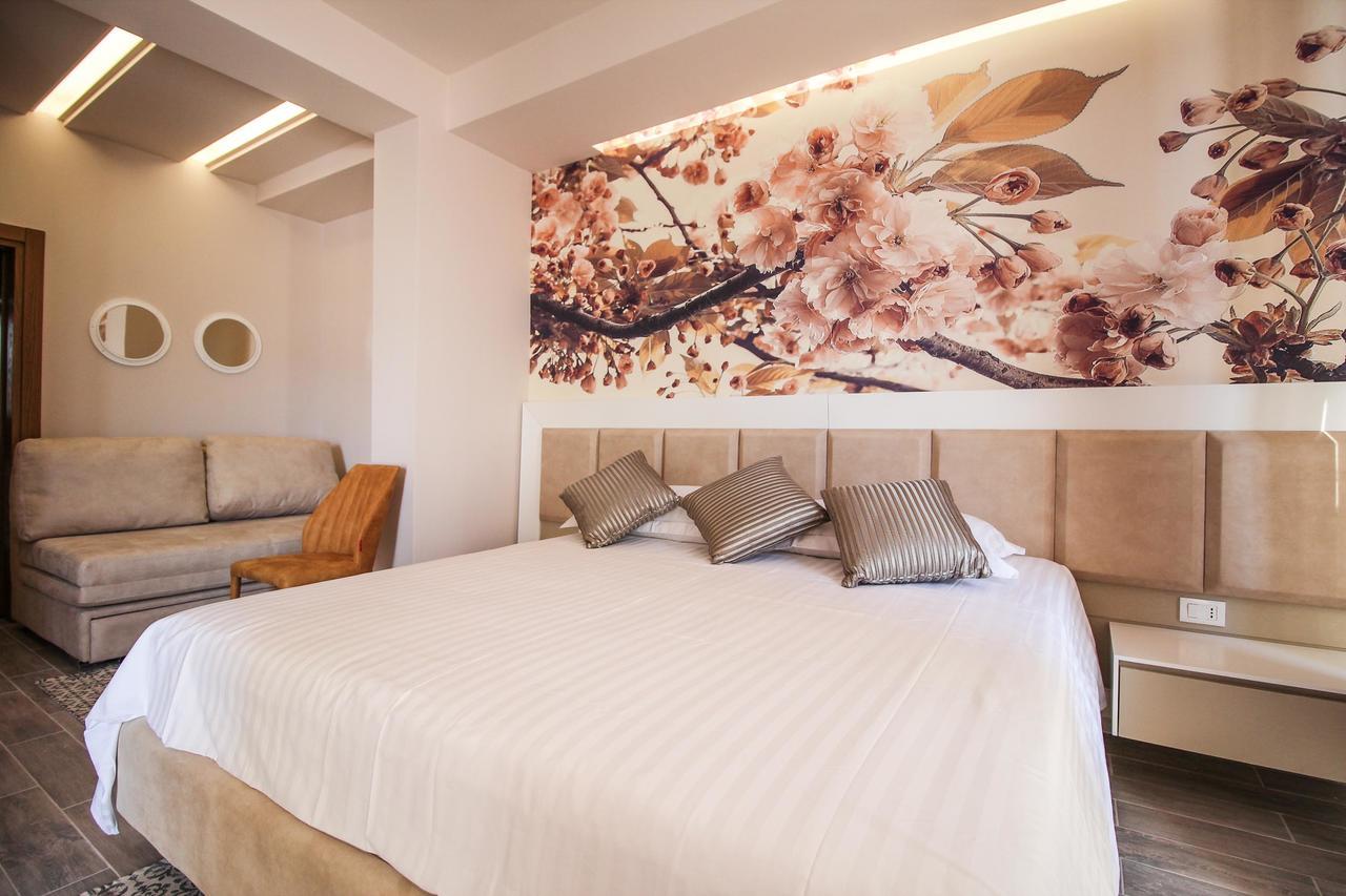 Hotel Kristera Vlorë Eksteriør billede