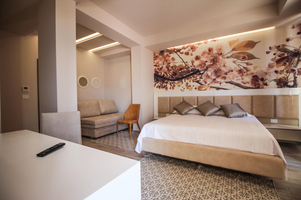 Hotel Kristera Vlorë Eksteriør billede